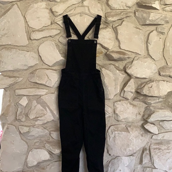 Madewell Black Denim Overalls in Lunar Wash | XS - Picture 7 of 16